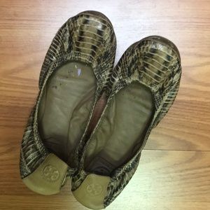 Snake Skin Tory Burch Eddie size 7
